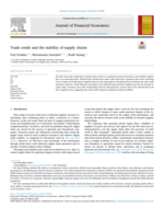 Trade credit and the stability of supply chains